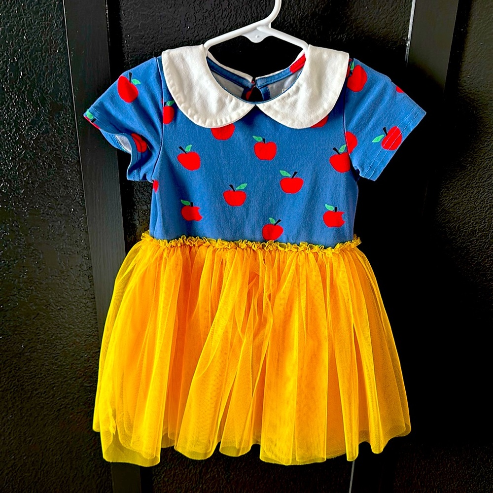 Taylor Joelle Snow White size 3